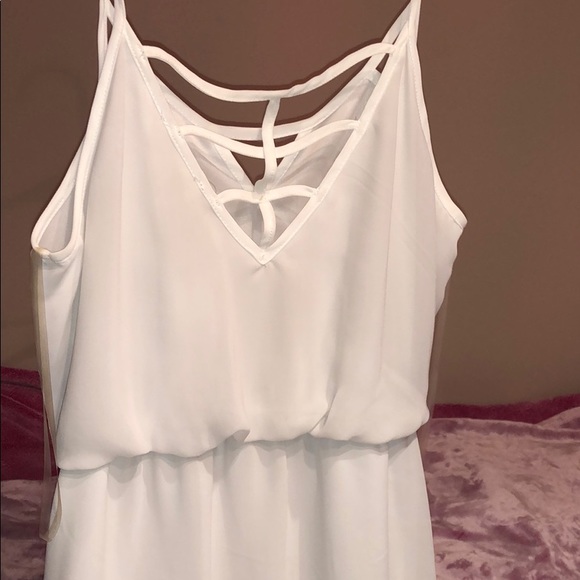 Dress - Picture 2 of 3